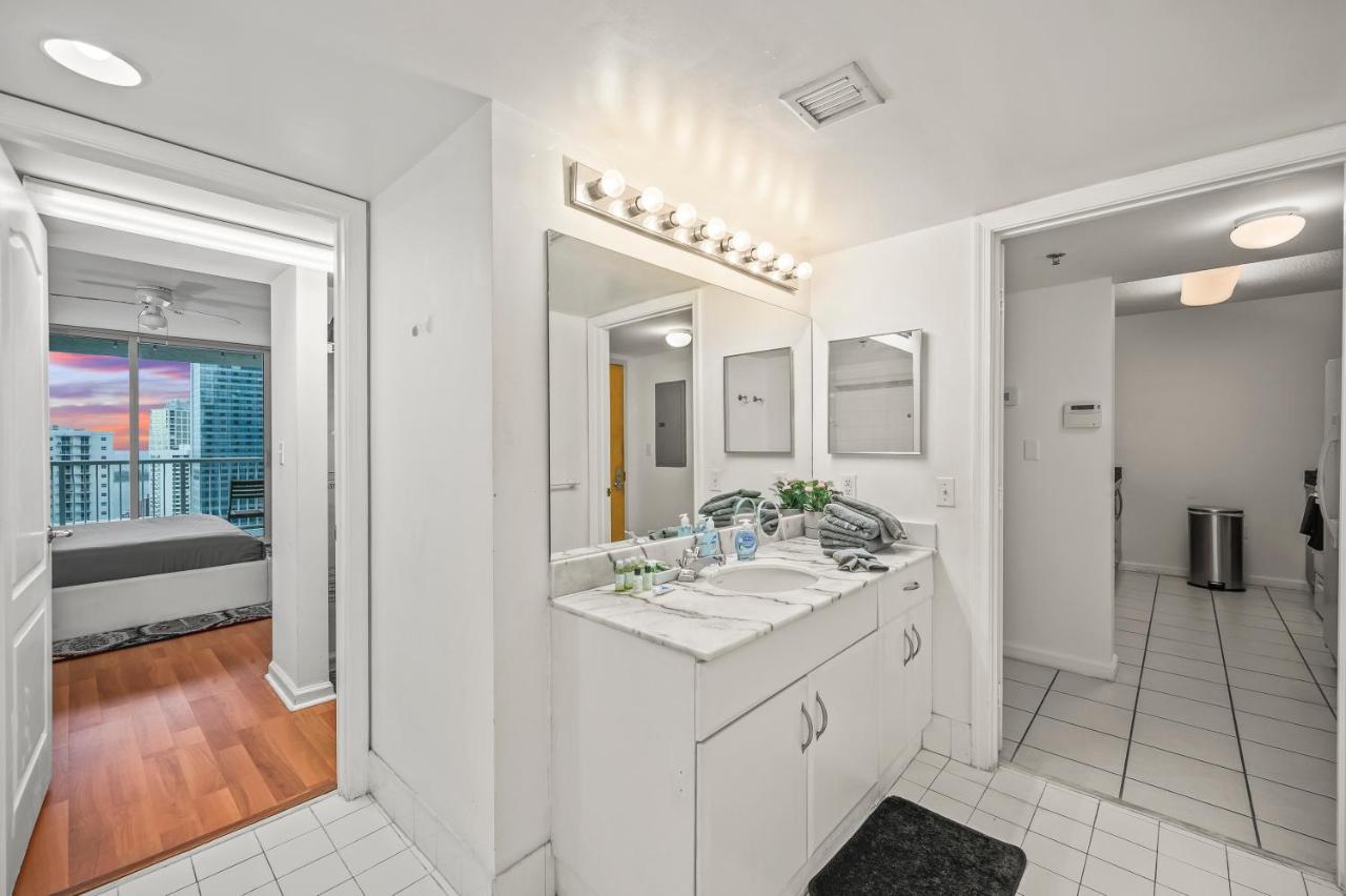 Luxurious 1Br High Rise Condo Brickell-Free Parking Miami Ngoại thất bức ảnh